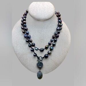 Love Heals necklace EUC